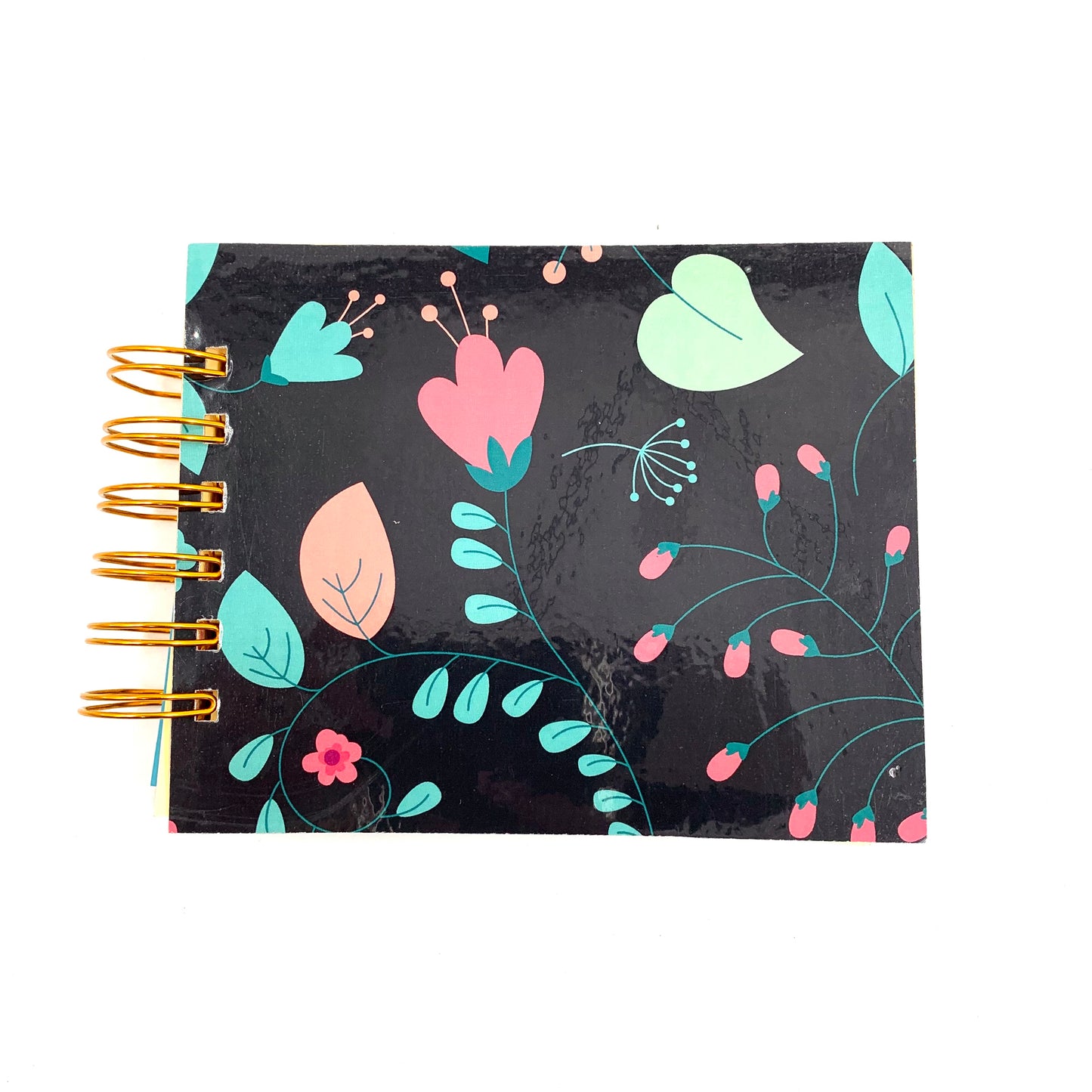 Libreta con flores