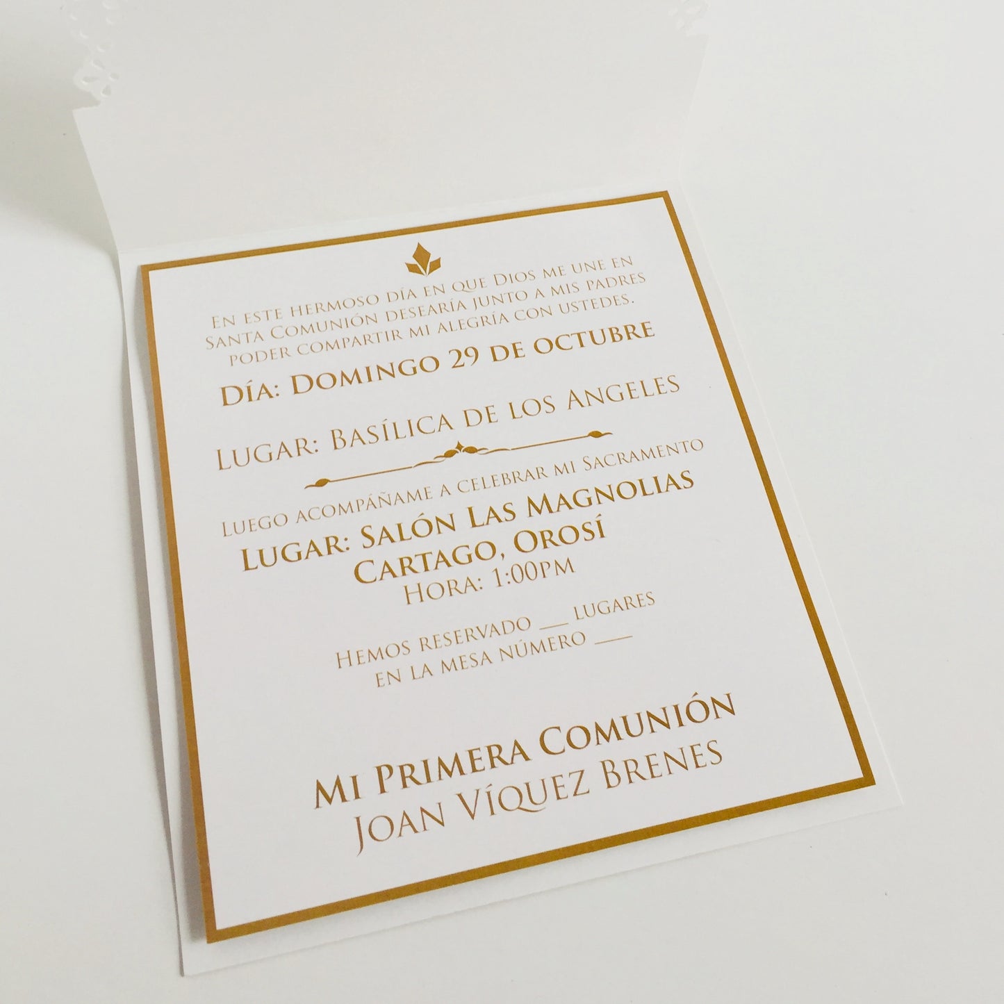 Invitación Dorada